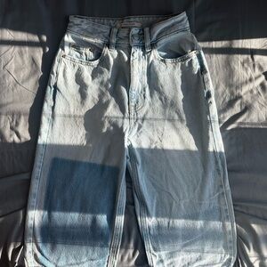PacSun Light Wash Jeans